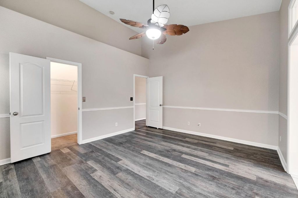 Image 27 of property listing at 4681 W Morris Avenue, Fresno, CA 93722