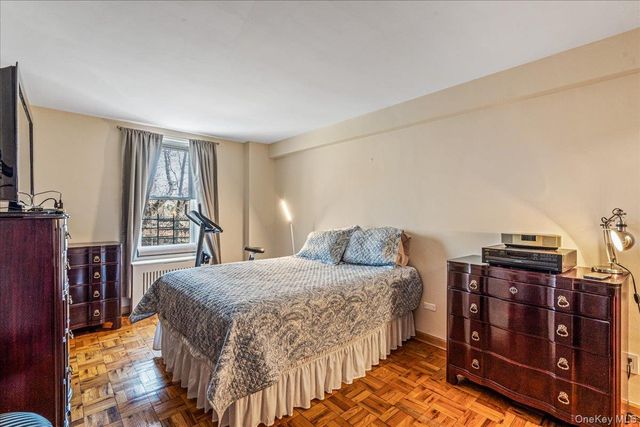 65-15 Alderton Street 2C, Rego Park, NY 11374