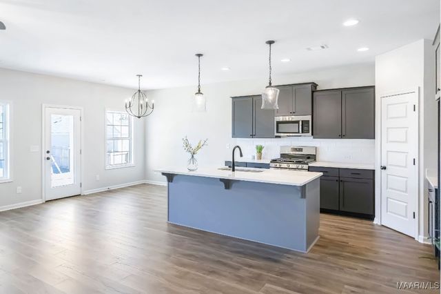 208 Lismore Place, Montgomery, AL 36117