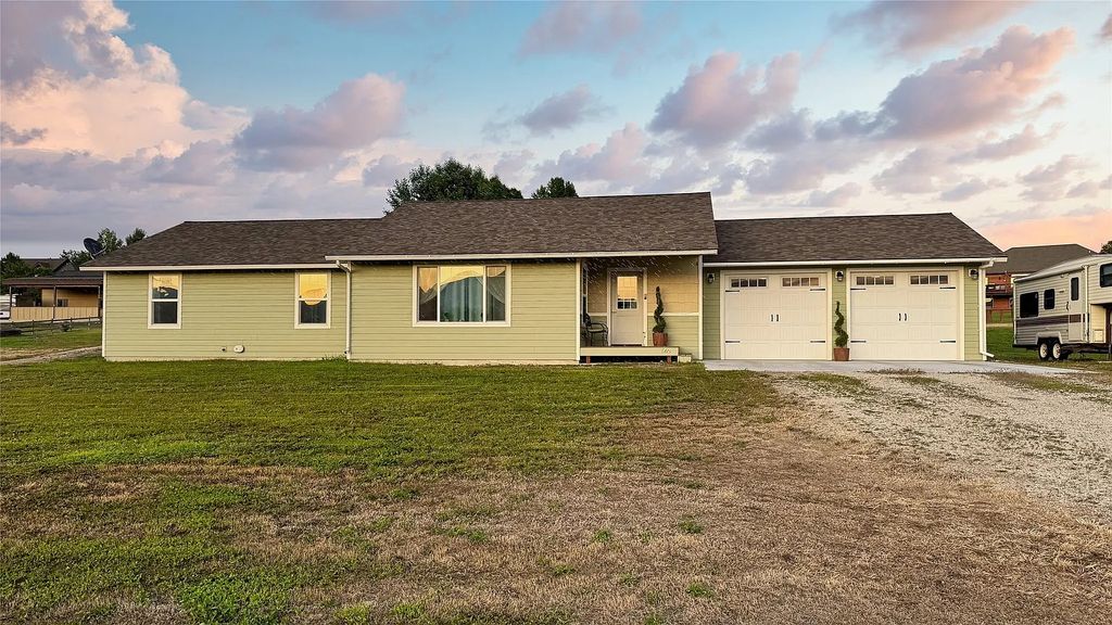 668 Winding Creek Trail, Corvallis, MT 59828 photo 3