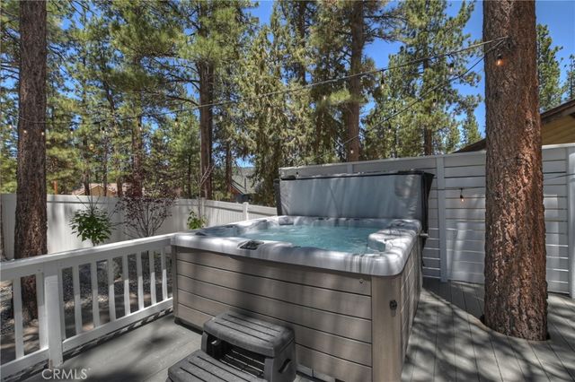 457 Woodside, Big Bear City, CA 92314