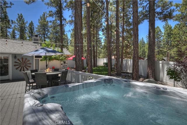457 Woodside, Big Bear City, CA 92314