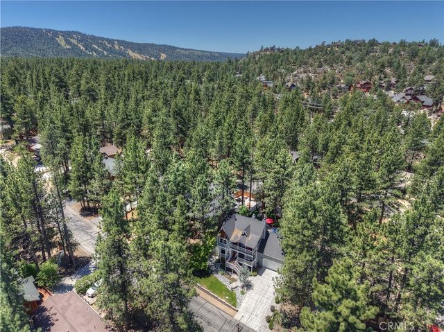 457 Woodside, Big Bear City, CA 92314