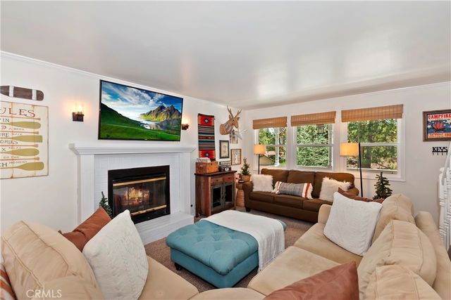 457 Woodside, Big Bear City, CA 92314