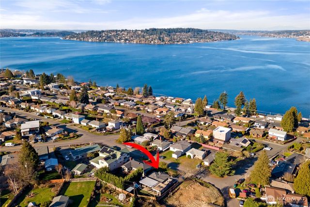 11017 Forest Avenue S, Seattle, WA 98178