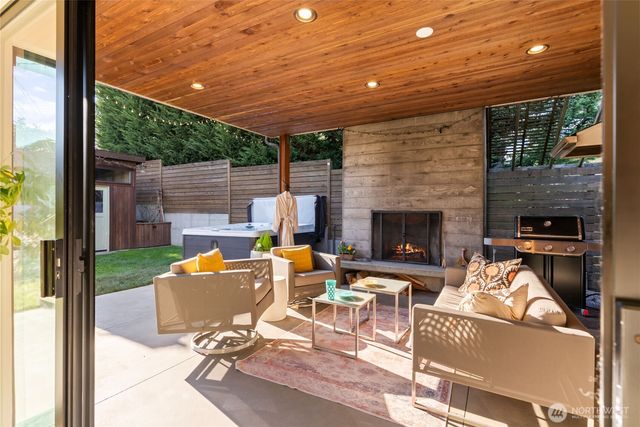 11017 Forest Avenue S, Seattle, WA 98178