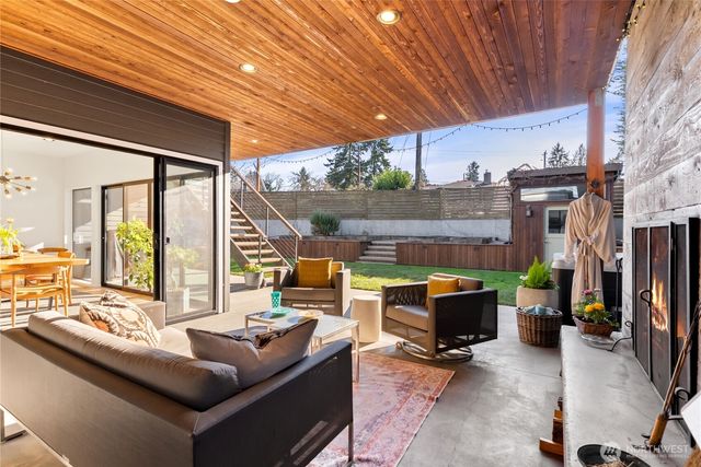 11017 Forest Avenue S, Seattle, WA 98178