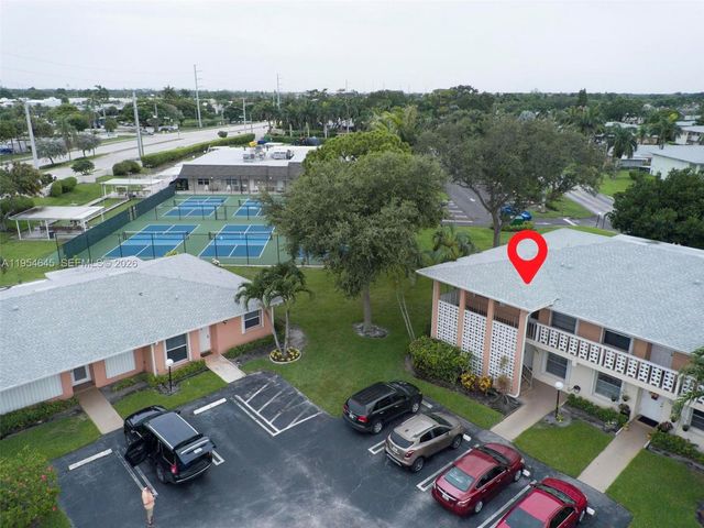 1521 NW 18th Avenue 101, Delray Beach, FL 33445