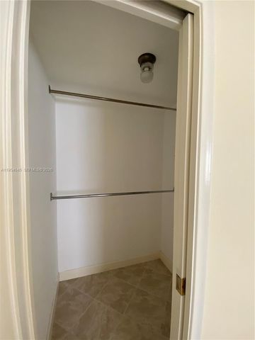1521 NW 18th Avenue 101, Delray Beach, FL 33445