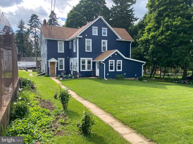 13580 MONTEREY LN, Blue Ridge Summit, PA 17214