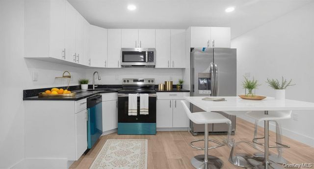 3964 Duryea Avenue, Bronx, NY 10466