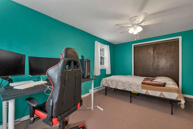 102 Sanborn Road, East Kingston, NH 03827