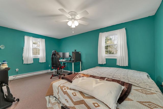 102 Sanborn Road, East Kingston, NH 03827