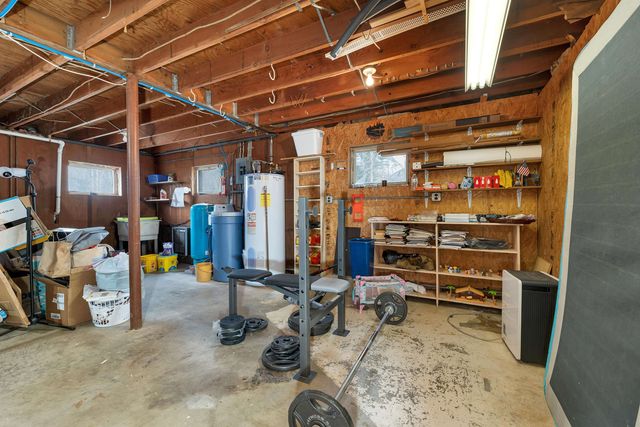 102 Sanborn Road, East Kingston, NH 03827