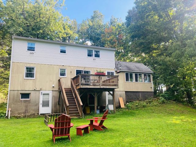 102 Sanborn Road, East Kingston, NH 03827