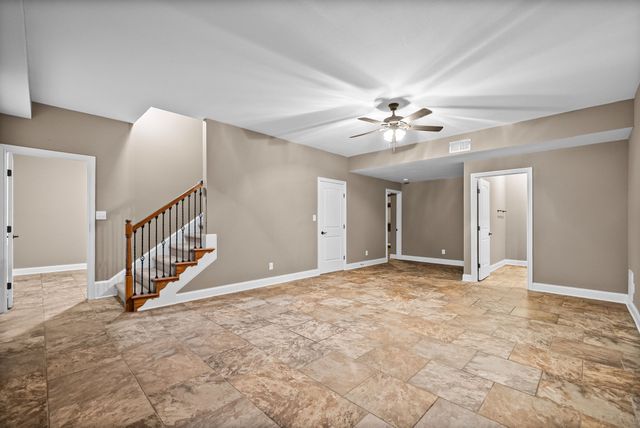 208 Markie Drive, Clarksville, TN 37043