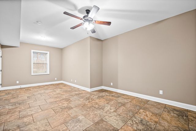 208 Markie Drive, Clarksville, TN 37043