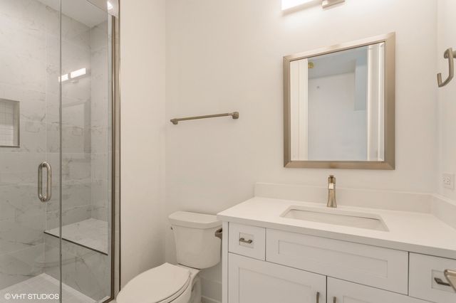 946 S Garfield Street, Hinsdale, IL 60521