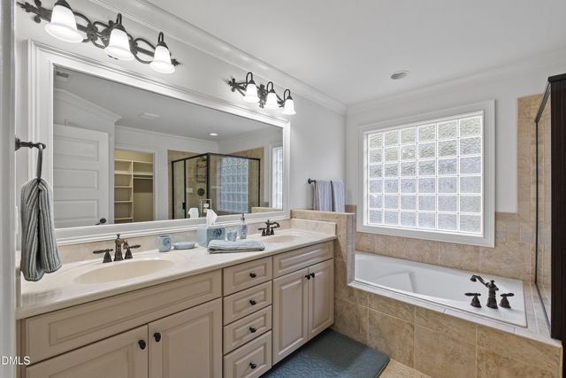4925 Mashpee Lane, Apex, NC 27539