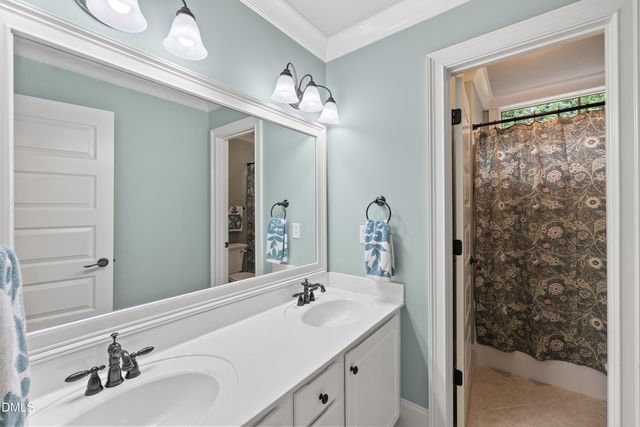 4925 Mashpee Lane, Apex, NC 27539