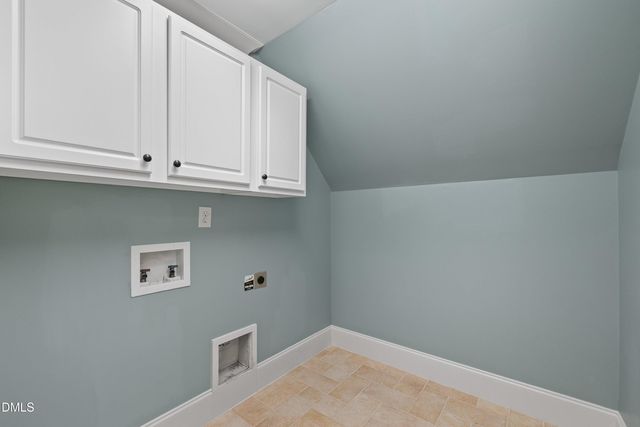 4925 Mashpee Lane, Apex, NC 27539