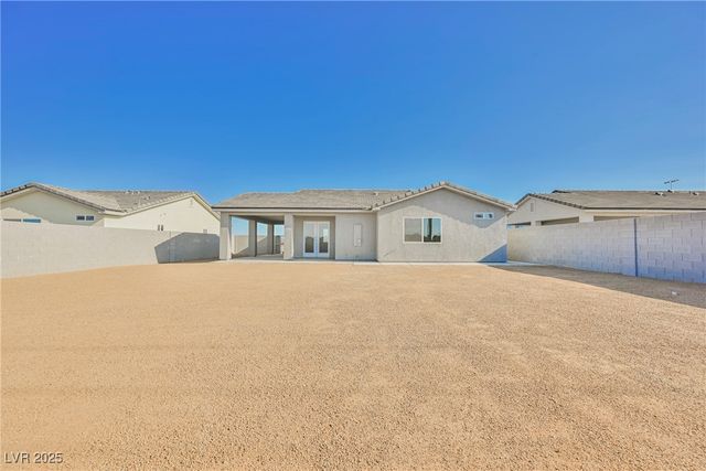 861 East Valiant Avenue, Pahrump, NV 89060