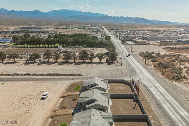 861 East Valiant Avenue, Pahrump, NV 89060