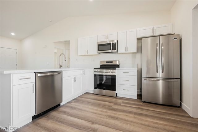 861 East Valiant Avenue, Pahrump, NV 89060