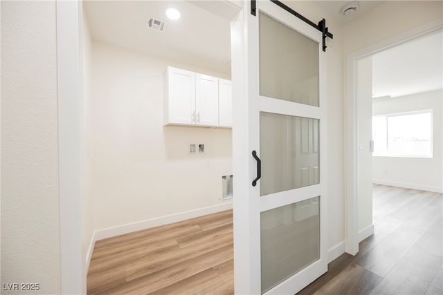 861 East Valiant Avenue, Pahrump, NV 89060