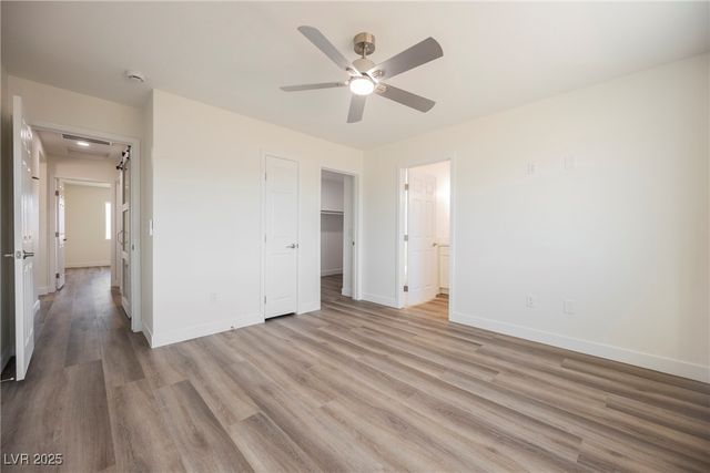 861 East Valiant Avenue, Pahrump, NV 89060