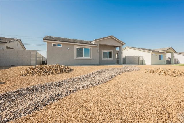861 East Valiant Avenue, Pahrump, NV 89060