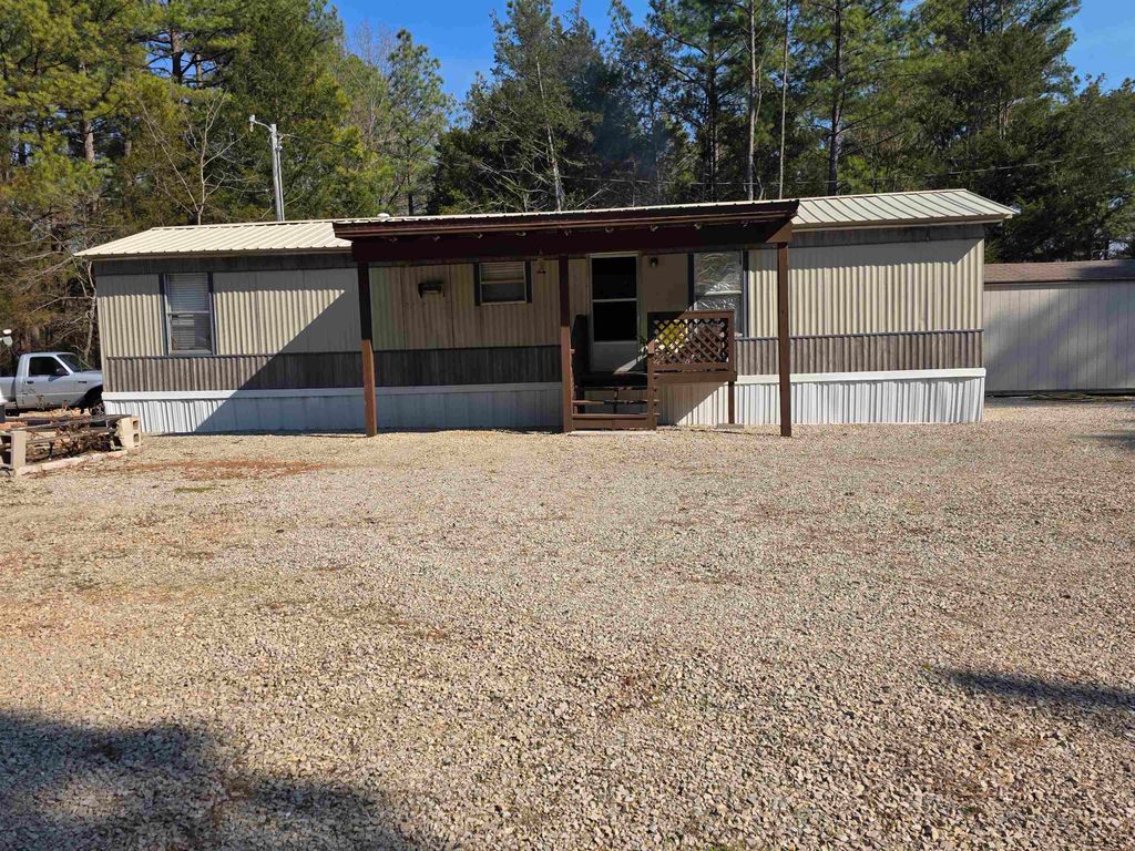 22 Tonsue Drive, Cherokee Village, AR 72529