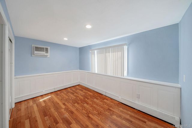 299 Seminole Street, Ronkonkoma, NY 11779