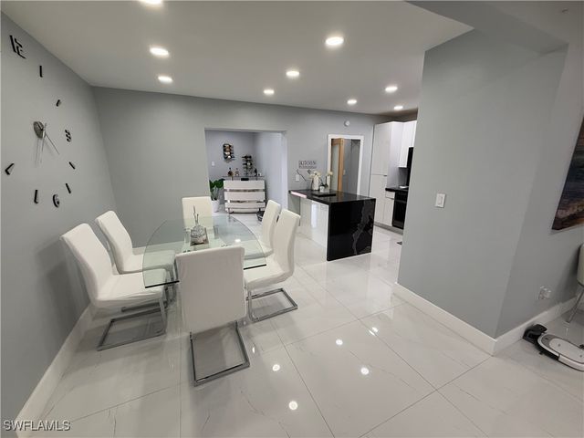 380 W 41st ST, Hialeah, FL 33182