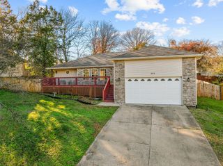 303 Greenbrier Drive, Hollister, MO 65672