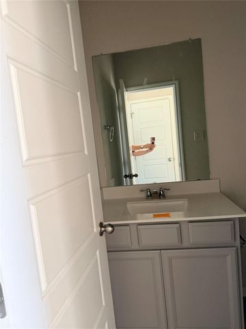1263 William Crest, New Braunfels, TX 78130