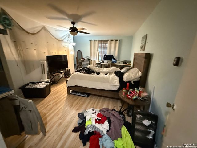 10807 Crown View, San Antonio, TX 78239