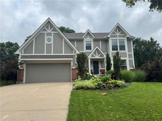 22413 W 53 Street, Shawnee, KS 66226