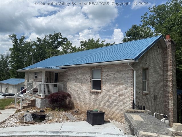 142 Fisher Ridge Road, Kenna, WV 25248