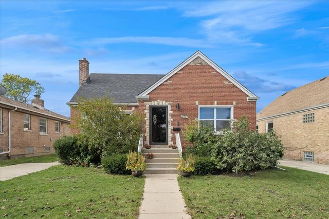 8106 N Harlem Avenue, Niles, IL 60714