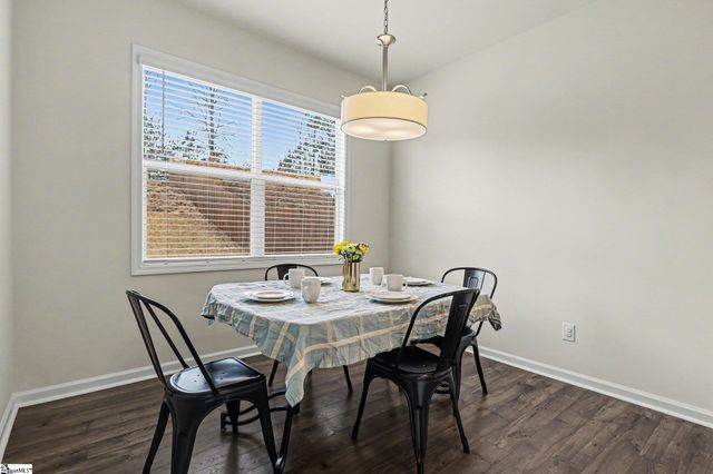 527 Baycraft Lane, Simpsonville, SC 29681