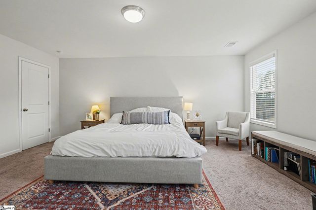 527 Baycraft Lane, Simpsonville, SC 29681