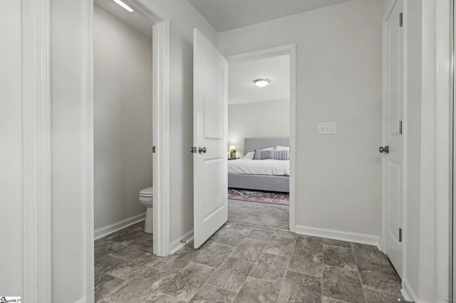 527 Baycraft Lane, Simpsonville, SC 29681