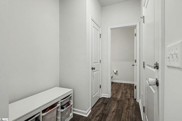 527 Baycraft Lane, Simpsonville, SC 29681