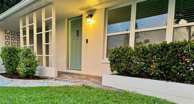 5229 Pocatella CT, Cape Coral, FL 33904