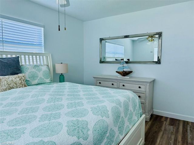 5229 Pocatella CT, Cape Coral, FL 33904