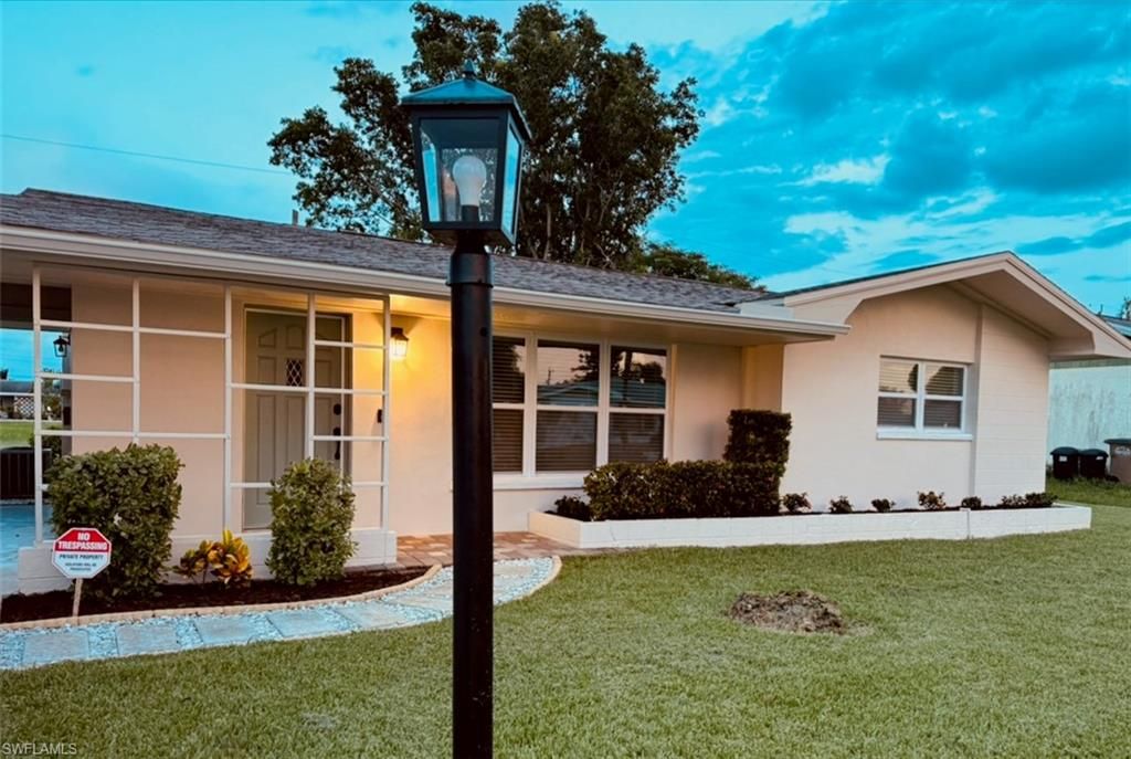 5229 Pocatella CT, Cape Coral, FL 33904
