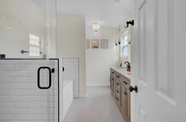 212 Thames Avenue, Summerville, SC 29485