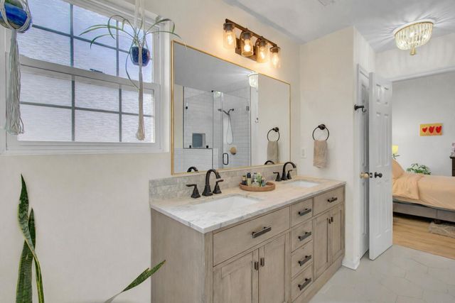 212 Thames Avenue, Summerville, SC 29485