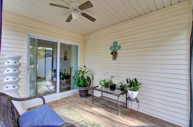 212 Thames Avenue, Summerville, SC 29485